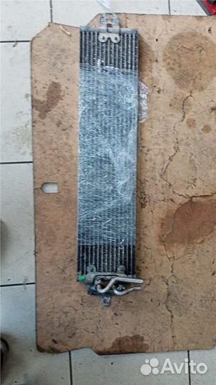 Радиатор масляный Volkswagen Touareg, 2008