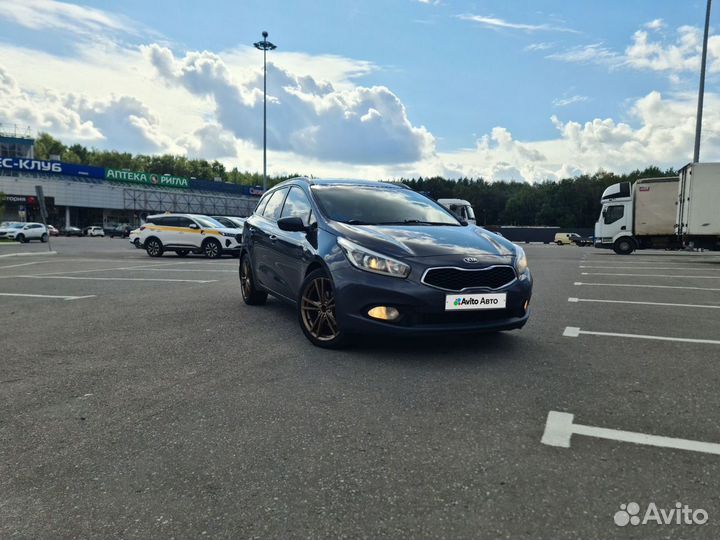 Kia Ceed 1.6 AT, 2013, 218 000 км