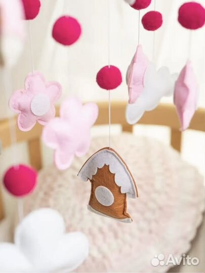 Мобиль на кроватку