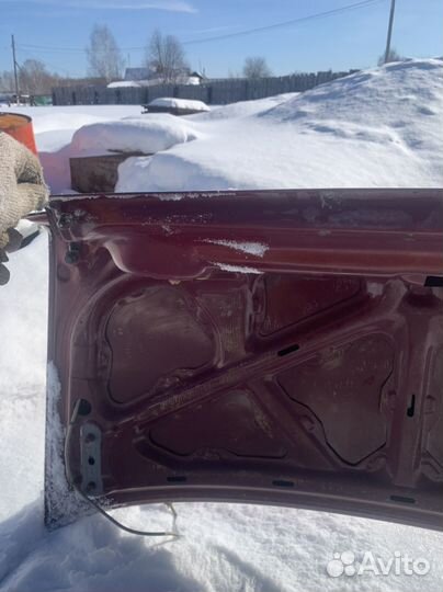 Крышка багажника mitsubishi galant e32a