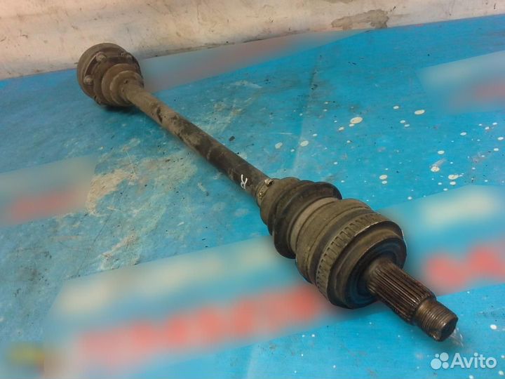 Полуось задняя правая BMW 3-серия E90 E91 2005