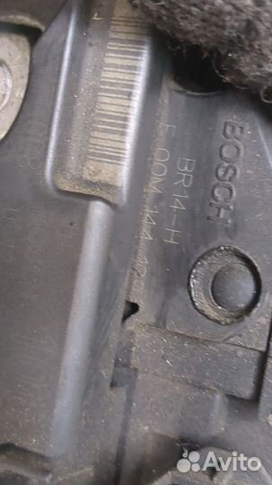 Генератор Opel Zafira B