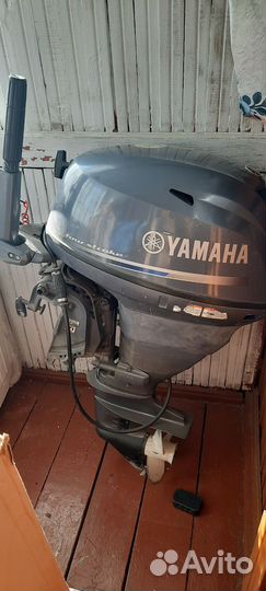 Лодка с мотором