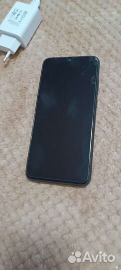 Мобильный телефон