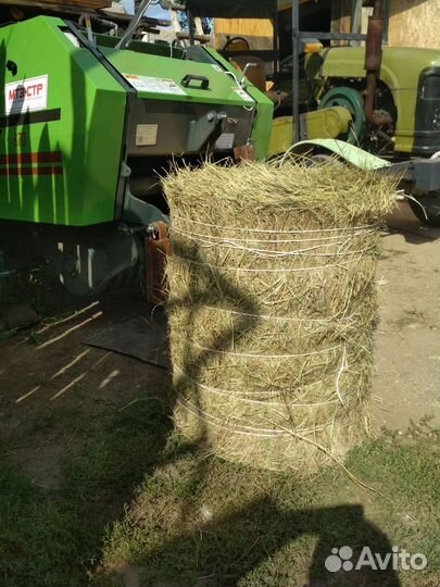 Сено в рулонах 2023