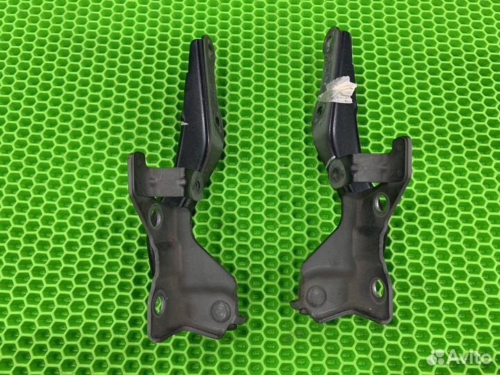 Петли капота Subaru Legacy Outback B14