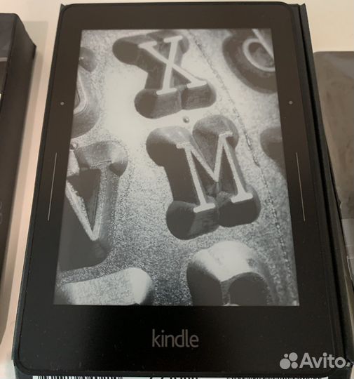 Электронная книга amazon Kindle voyage