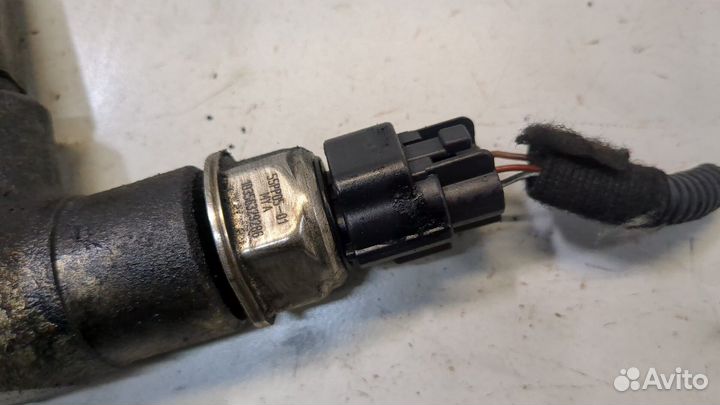 Рампа топливная Opel Zafira B