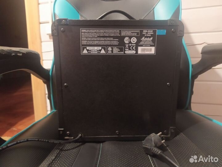 Гитарный комбоусилитель Marshall MG10