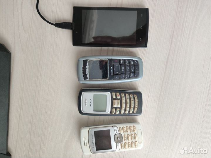 Nokia 2100