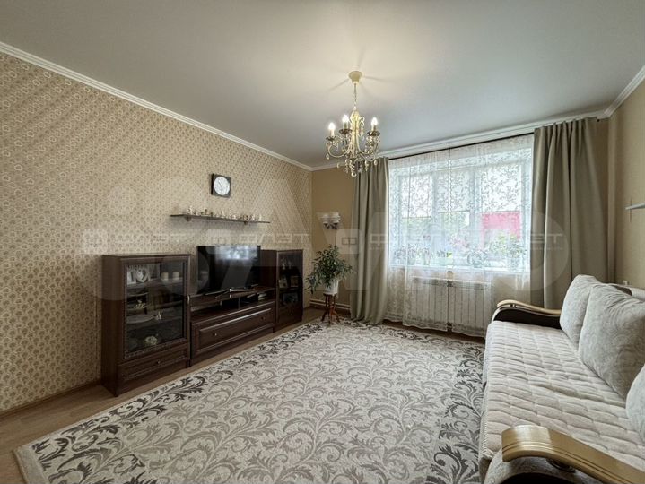 2-к. квартира, 58,4 м², 1/3 эт.