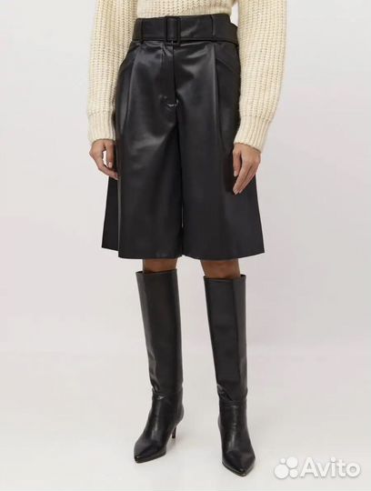 Кожаные шорты М