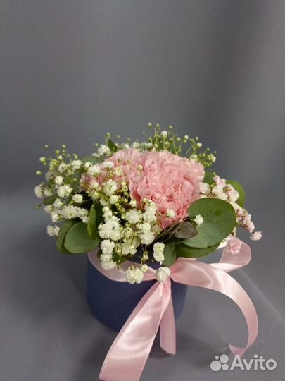 Мини-композиция из цветов