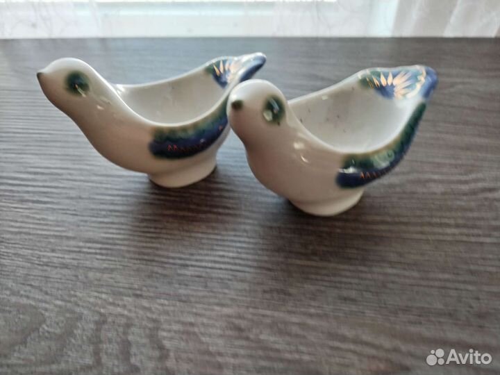 Фигурка птичка фарфоровые