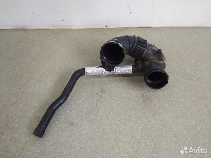 Патрубок воздушного фильтра Mercedes Benz GLK-Clas