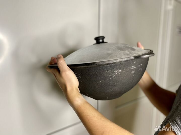 Казан чугунный с печкой + шумовка в подарок