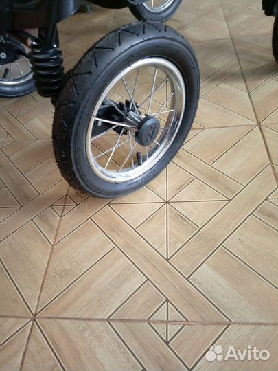 Колеса боковые резиновые