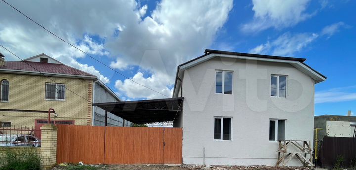 Дом 162,1 м² на участке 6,2 сот.