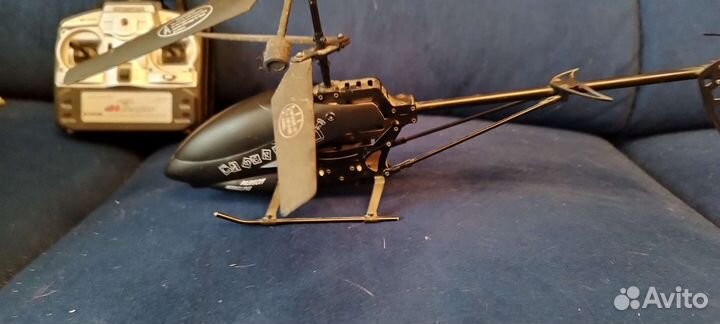 Радиоуправляемый вертолет с камерой