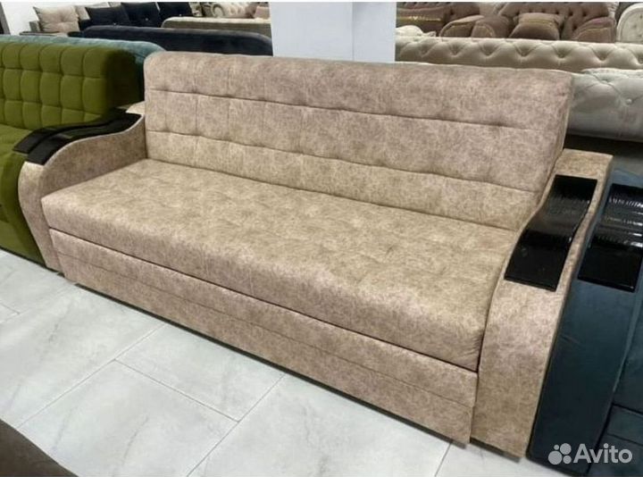 Прямой диван в наличии не б/у