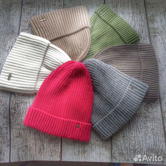 Комплект шапка и снуд женский