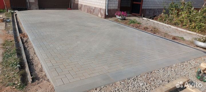 Укладка брусчатки