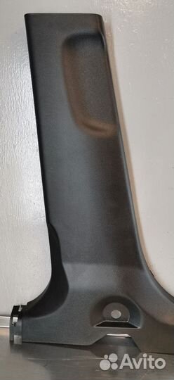 Обшивка средней стойки левая Ssangyong Actyon