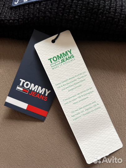 Шапка от Tommy Hilfiger. Новая. Оригинал