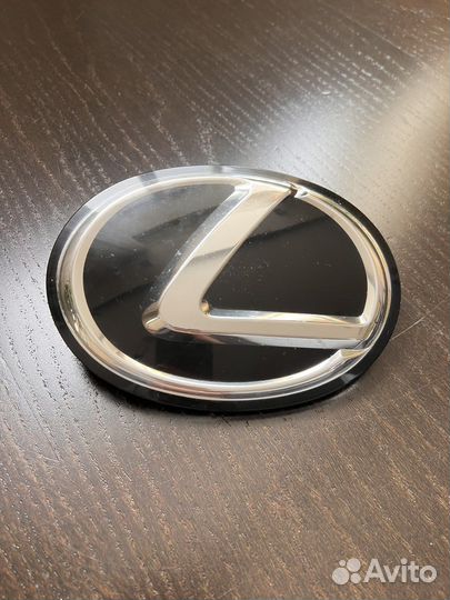 Эмблема lexus NX 200t