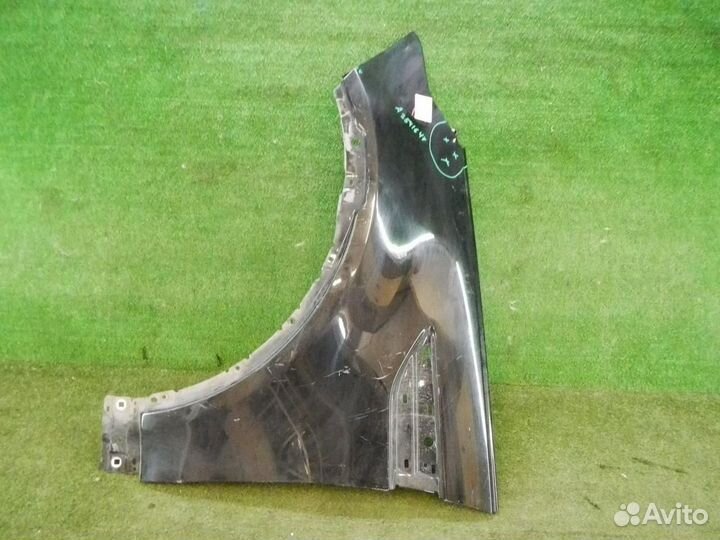 Крыло переднее левое Land Rover Discovery V