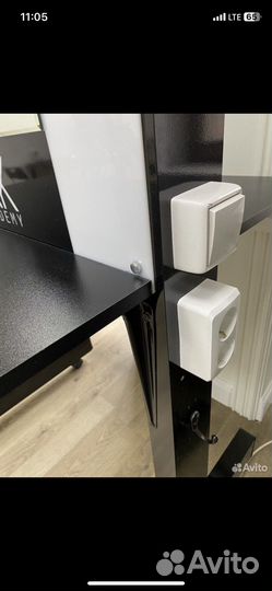 Гримерное зеркало со столом