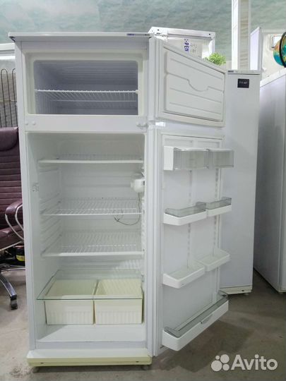 Холодильник бу Атлант для дачи. Привезём