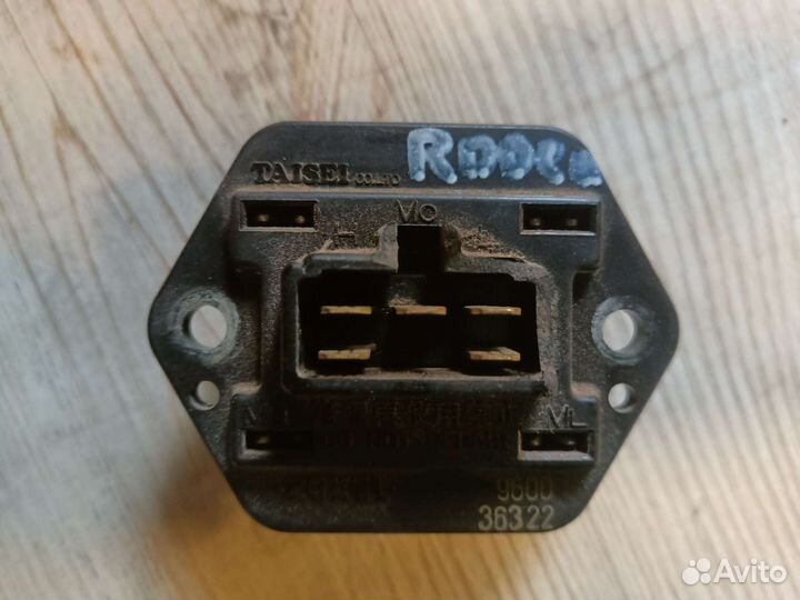 Реостат печки Opel Frontera A Isuzu Rodeo