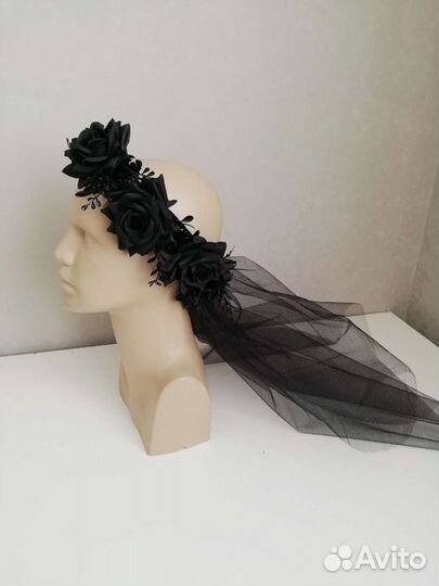 Венок чёрный. с фатой