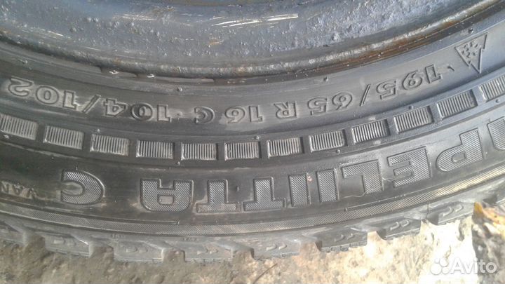 Nokian Tyres Hakkapeliitta 1 195/65 R16C 48K