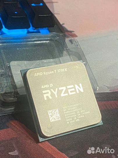 AMD Ryzen 7 3700x 8 ядер 16 потоков