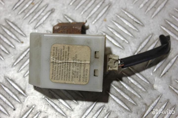 Блок управления двери Infiniti Qx 2004-2009