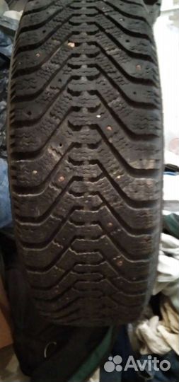 Goodyear UltraGrip 500 185/65 R15