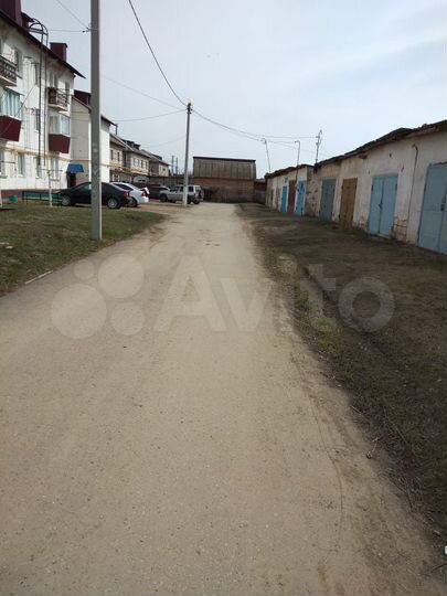 Гараж, > 30 м²