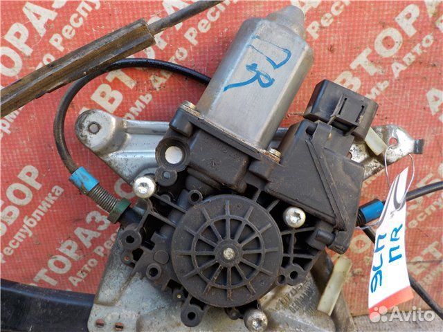 Электро стеклоподъемник переднее правое Audi A4 B5