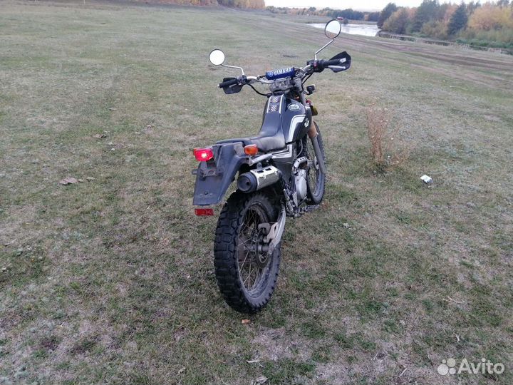 Yamaha XT 225 serow