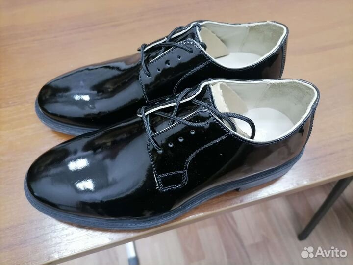 Лабутены военные 40