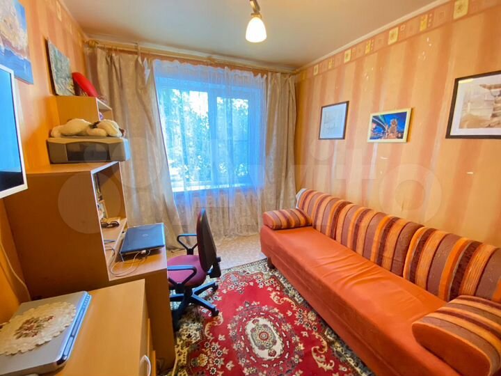 3-к. квартира, 64 м², 1/9 эт.