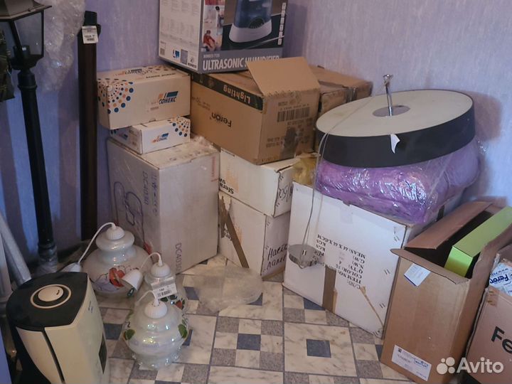 Бра, люстры, настольные лампы, плафоны