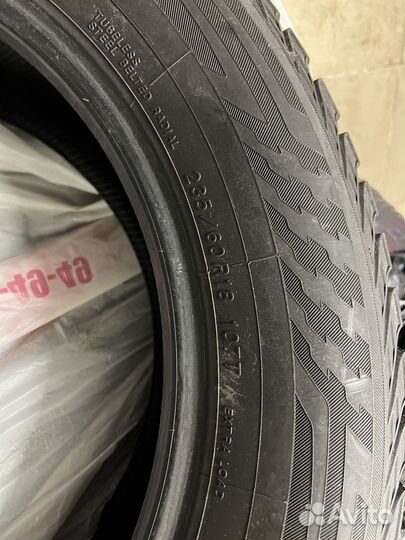Yokohama Ice Guard Stud IG55 235/60 R18