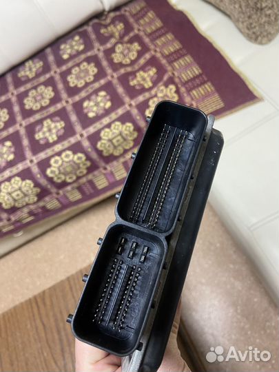 Блок управления двигателем Mercedes 271 W211