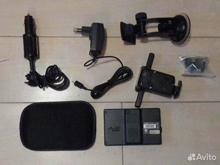 Навигатор MIO C520 deluxe рабочий комплект б/у