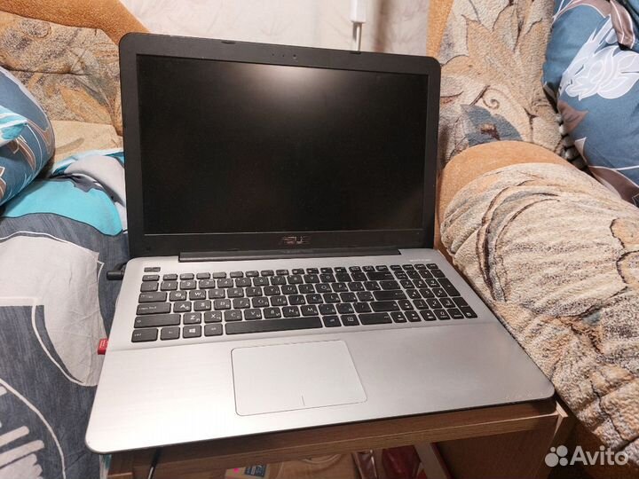 Ноутбук Asus для учёбы