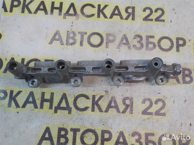 Рейка топливная (рампа) Mitsubishi Carisma (DA) 1
