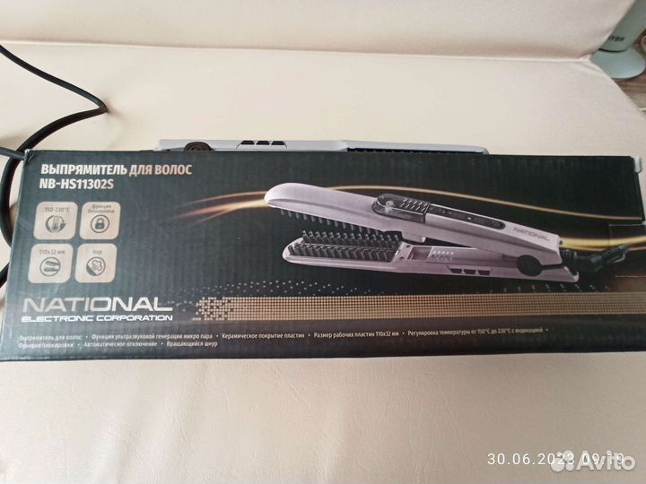 Паровой утюжок для волос